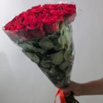Красные розы 31шт 70см