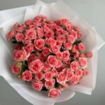 Нежнейшие кустовые розы 19шт 50см