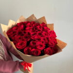 Красные розы 31шт
