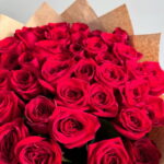 Красные розы 31шт