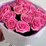 Круглый монобукет из 21 розовой розы