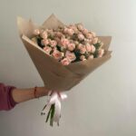 Кустовые розы 19 шт 60см 😍
