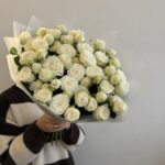 29 кустовые розы мисс бомбастик