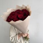 Розы красные 21шт 70см