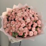 Кустовые розы мадам бомбастик