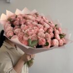 Кустовые розы мадам бомбастик