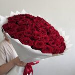 Красные розы 70 см