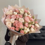Кутовые розы микс