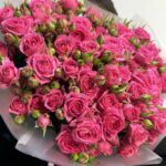 Кустовые розы Пинк Дименшн