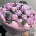 19 пионов Сара Бернард с эвкалиптом 😍